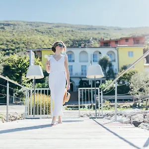 Hotel Orione - Front, Brenzone