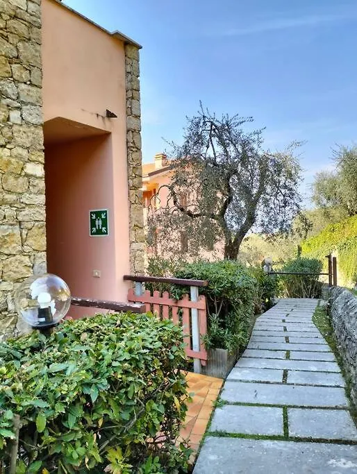 Casa Luna-Con Piscina E Vista Lago Brenzone Italie