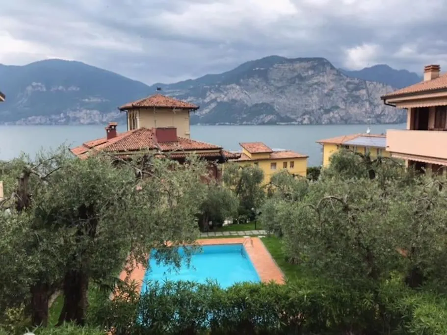 Casa Luna-Con Piscina E Vista Lago Brenzone